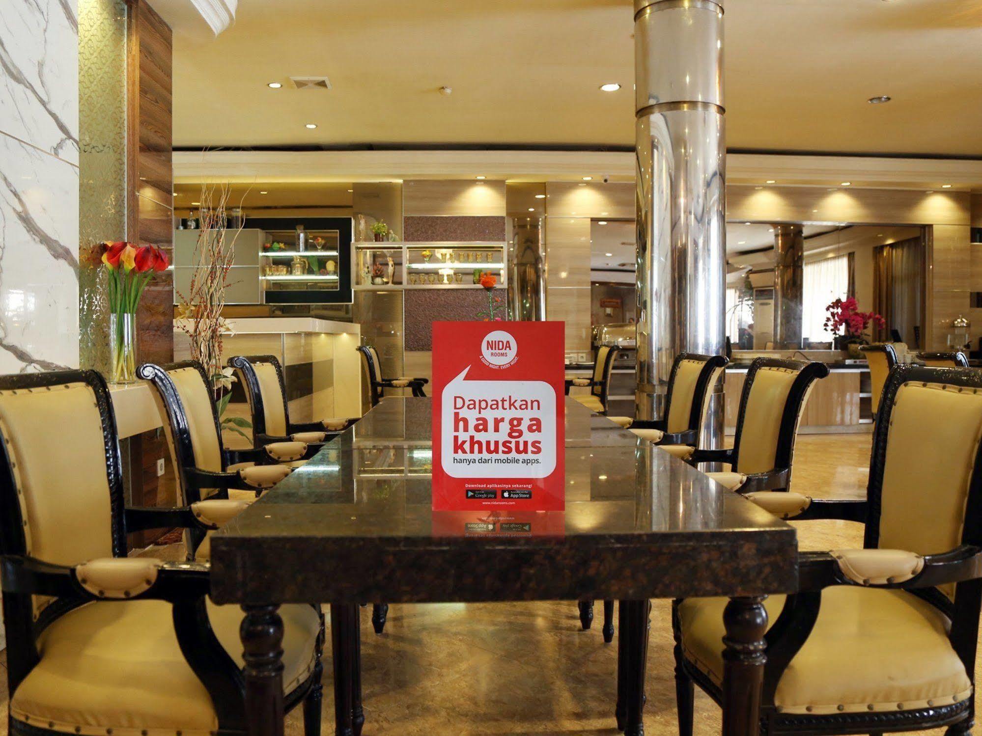 Hotel Yasmin Makassar Mitra Reddoorz Exterior photo